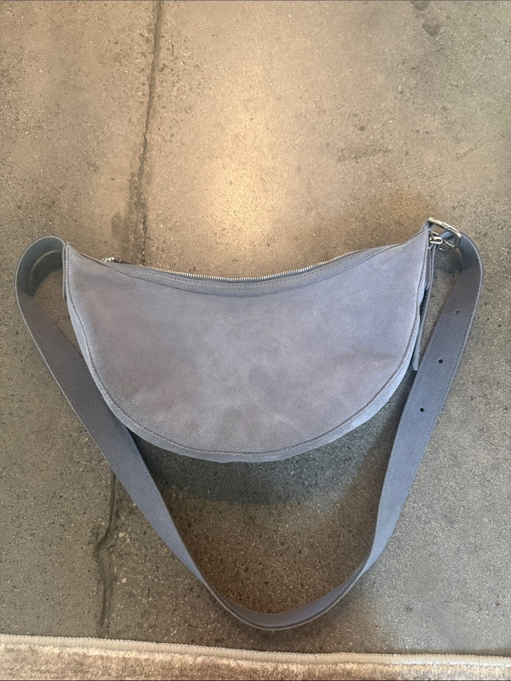 Madewell essential sling crossbody bag sunfaded indigo - Picture 3 of 5
